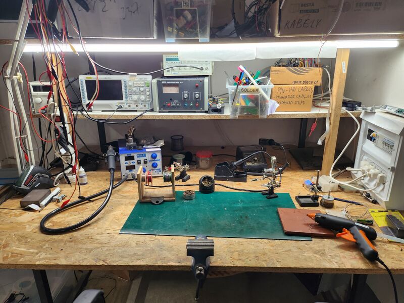 File:Elektrocorner.jpg